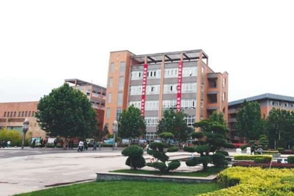 長治恒通職業(yè)技術(shù)學(xué)校